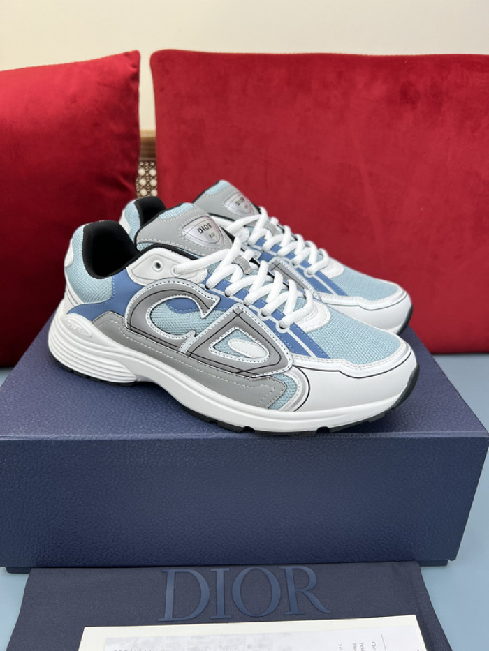 D10R B30 SNEAKER