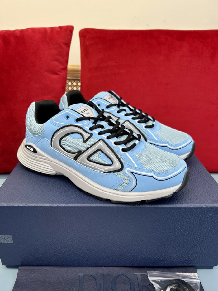 D10R B30 SNEAKER