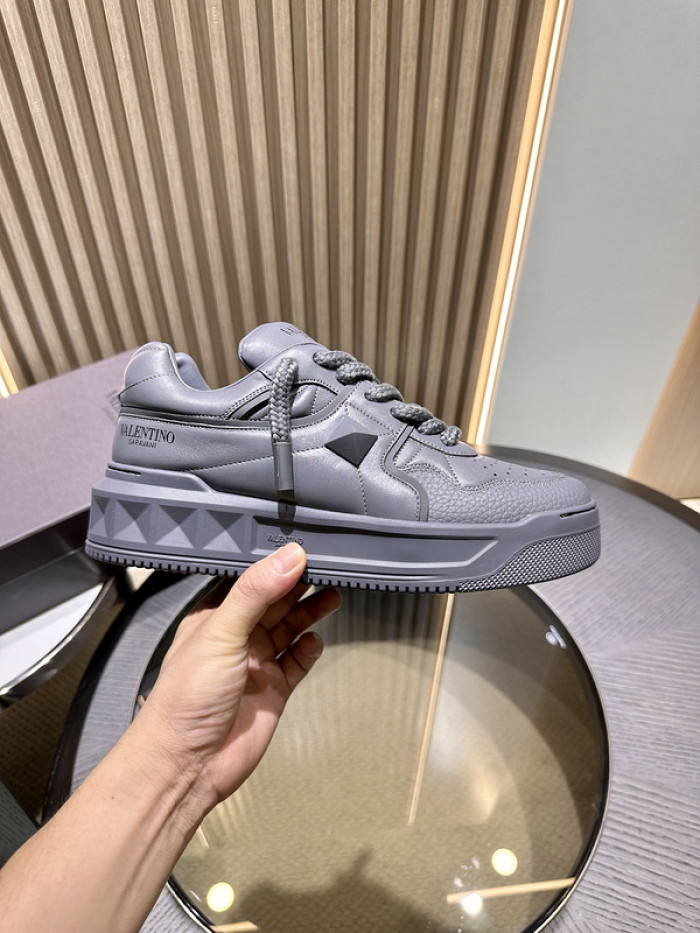 Valnetin0 One Stud Low-Top