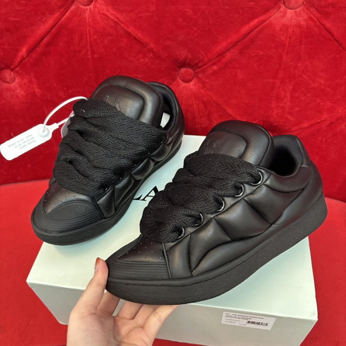 LANEVN Sneakers