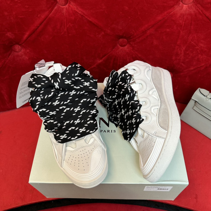 LANEVN Sneakers