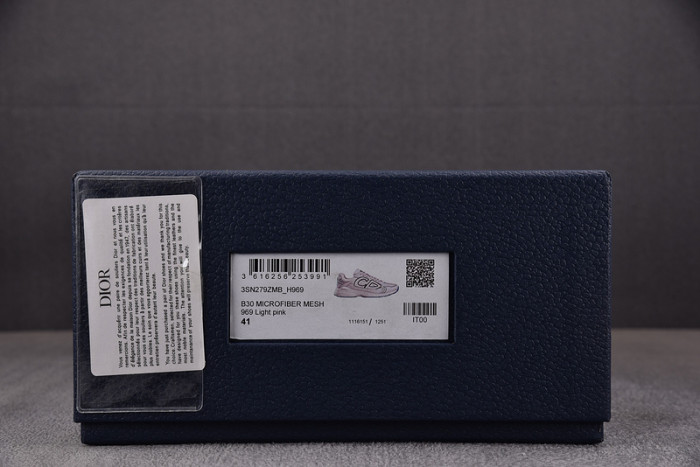 D10R B30 SNEAKER