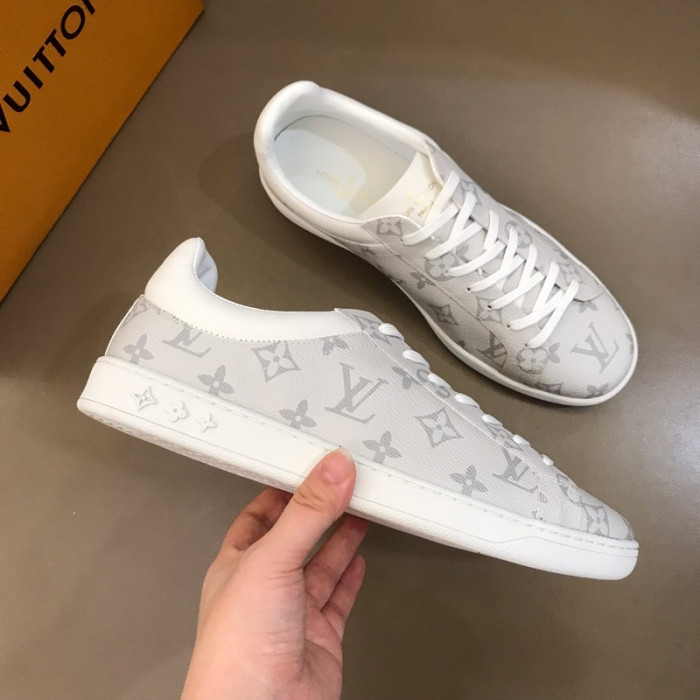 lou1su1tt Luxembourg Sneaker