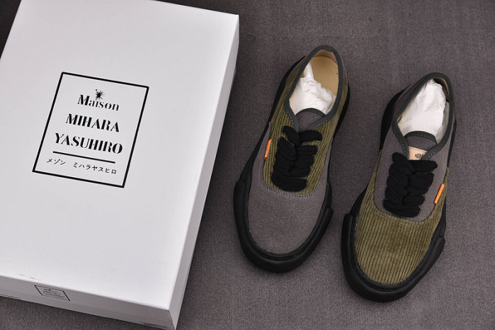 Ma1s0n MIHARA YASUHIRO SNEAKER