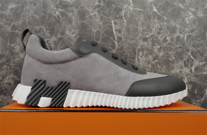 H**me5 Sneaker