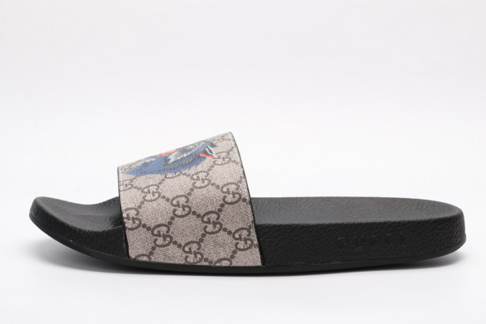 Gu66 SLIPPERS