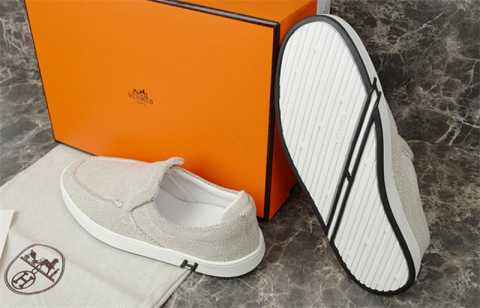 H**me5 Sneaker