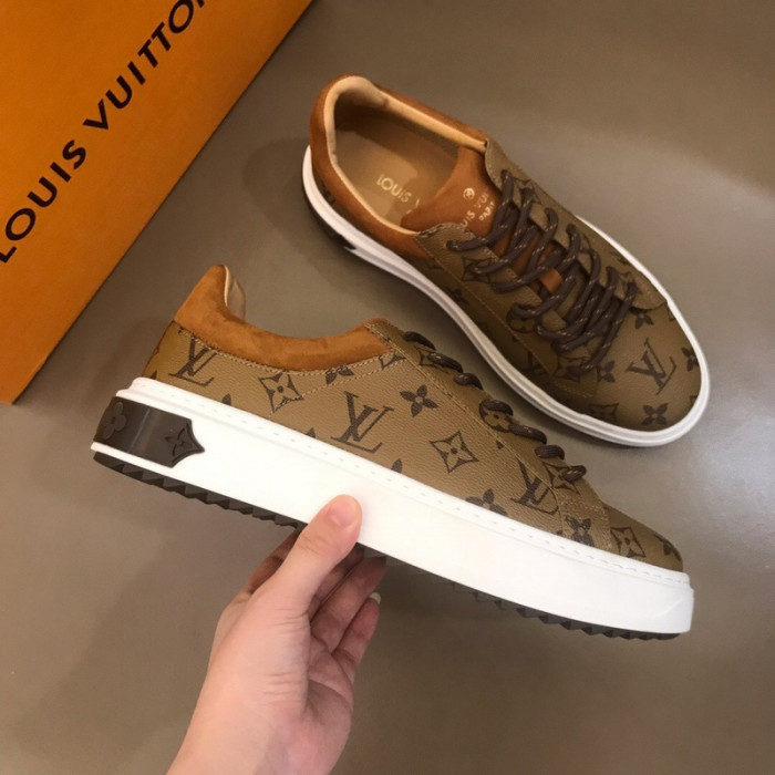 lou1su1tt BEVERLY HILLS SNEAKER