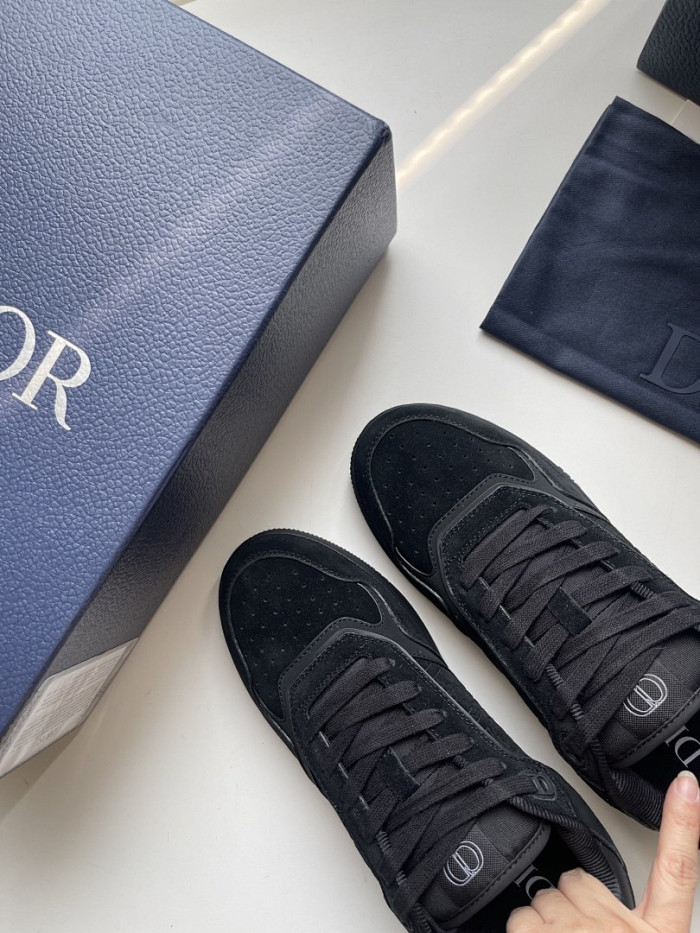 D10R B27 Sneaker