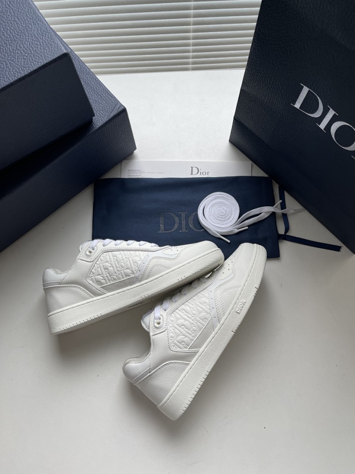 D10R B27 Sneaker