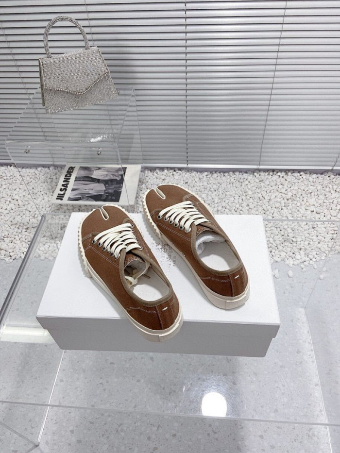 Ma1s0n Marg*e1a Tabi Low Top