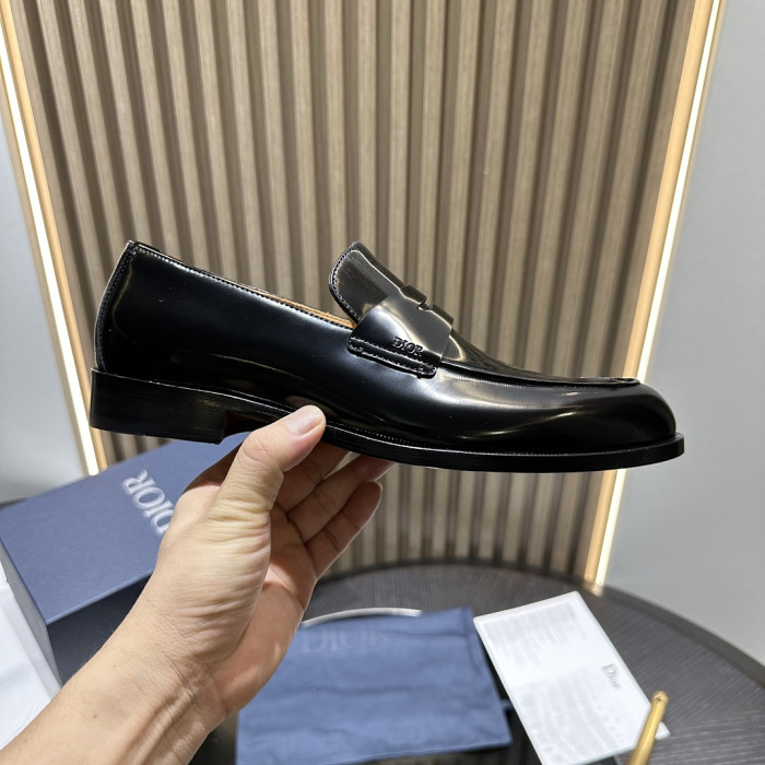 D10R SHOES