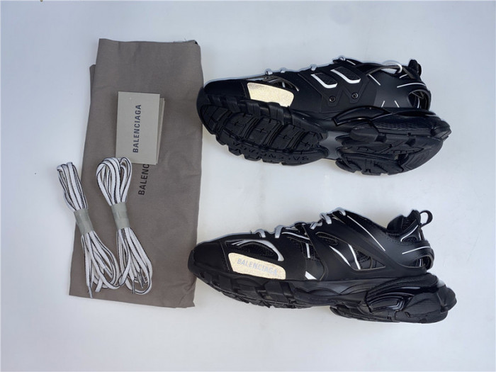 BLCG Track Trainer black 542436 W1G81 2045