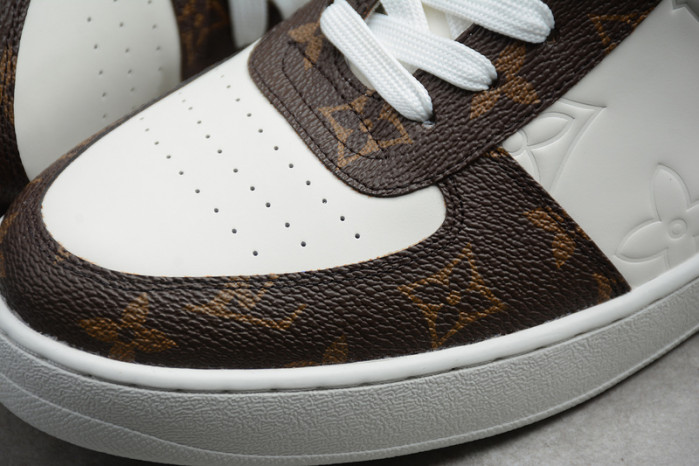 lou1su1tt STELLAR SNEAKER