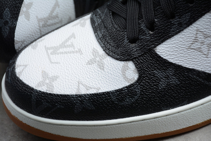 lou1su1tt STELLAR SNEAKER