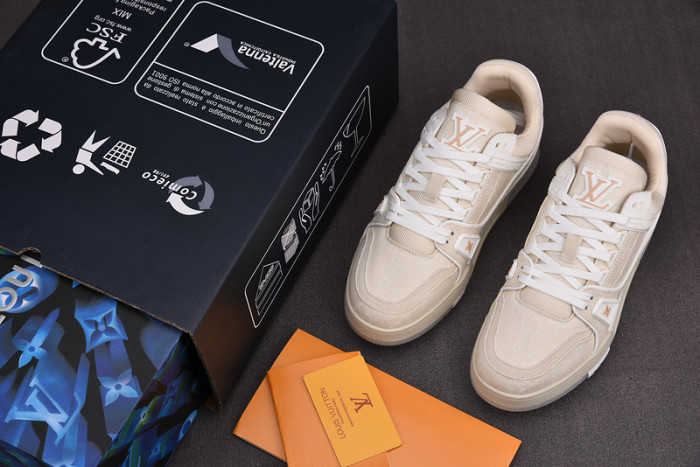 D00G7 Lou1su1tt SNEAKER LOW