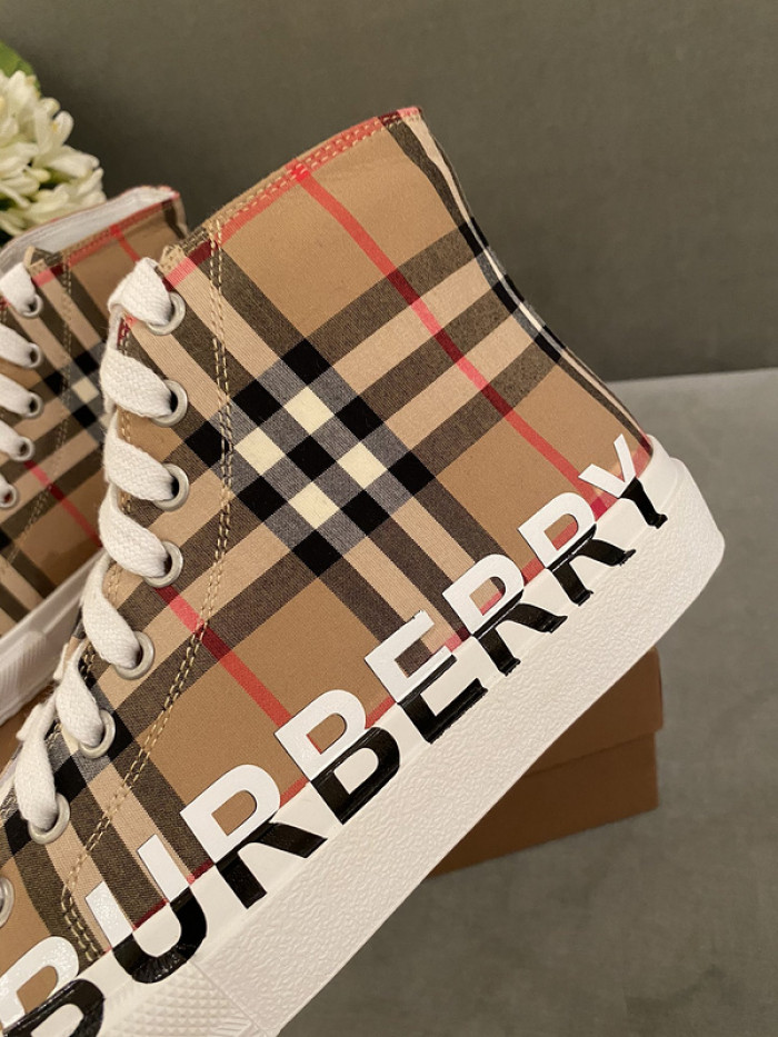 BUR SNEAKER