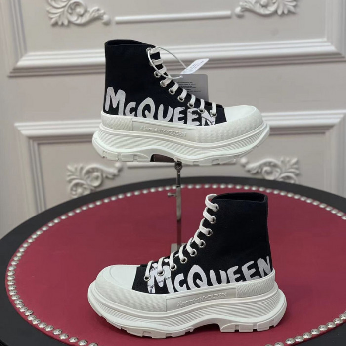MQ Sneakers
