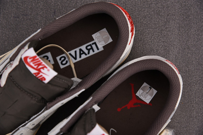 ST Travis Scott x Air Jordan 1 DM7866-162