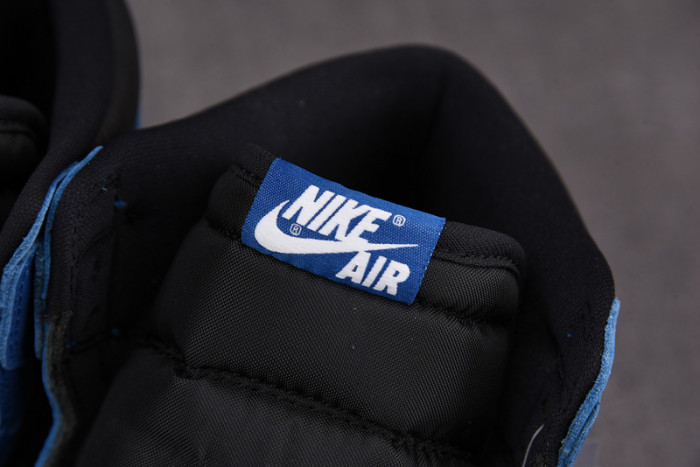 Air Jordan 1 High OG “Dark Marina Blue” 555088-404