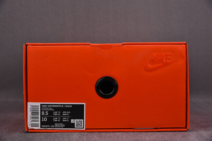 Nike Vaporwaffle Sacai Sail Gum DD1875-100