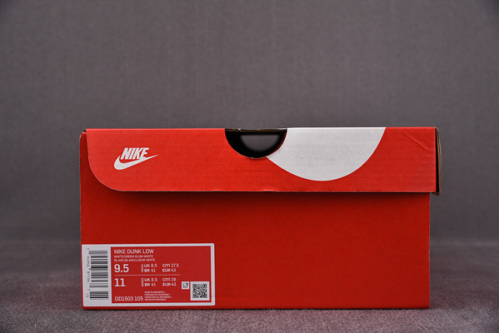 Nike Dunk Low Green Glow (W) DD1503-105