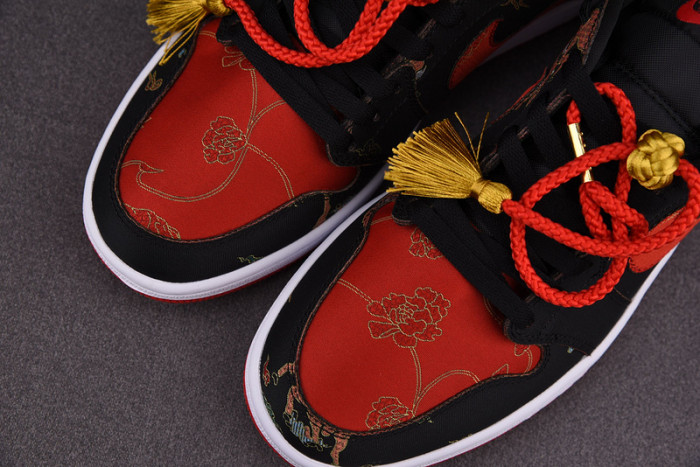 Air Jordan 1 Low OG Chinese New Year DD2233-001