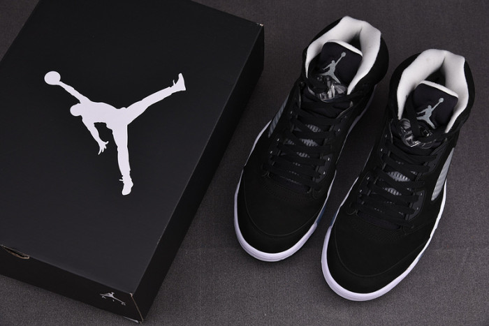 Air Jordan 5 “Oreo” CT4838 011