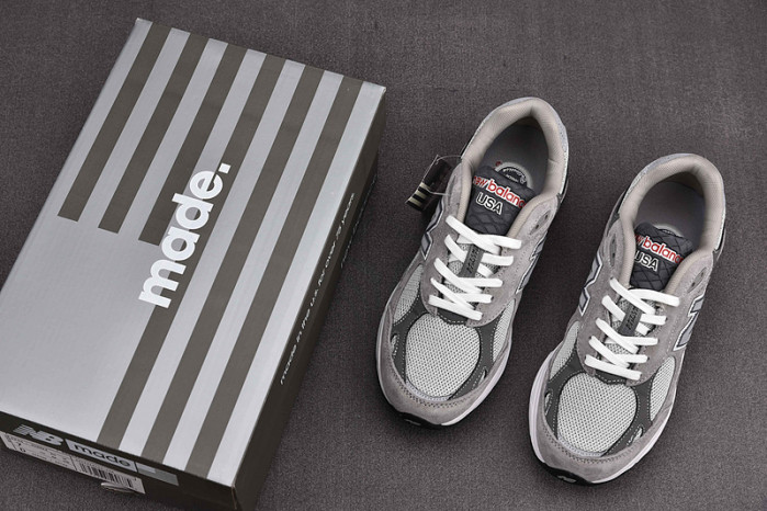 N3W BLANCE SNEAKER
