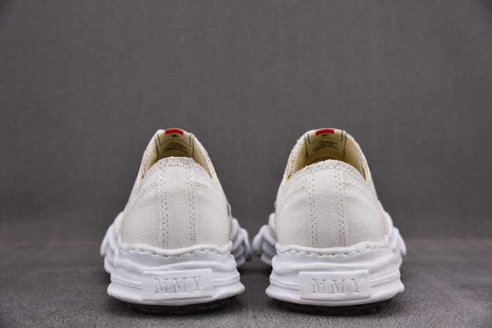 MAISON MIHARA YASUHIRO SNEAKER