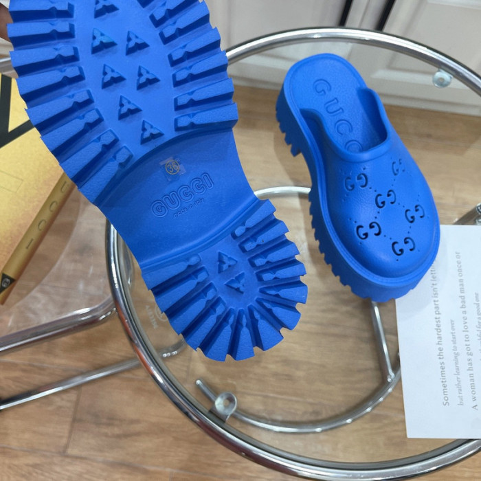 Gu66 SLIPPERS