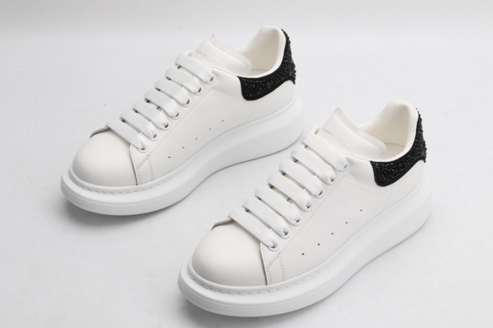 MQ Sneakers