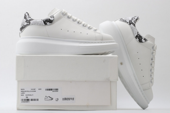 MQ Sneakers