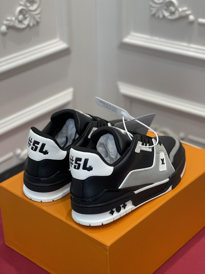 D00G7 Lou1su1tt SNEAKER LOW