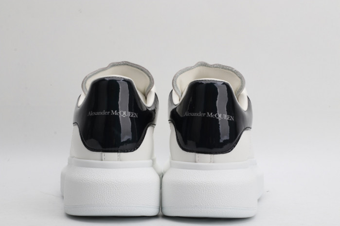 MQ Sneakers