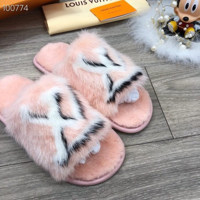 Lou1su1tt slides