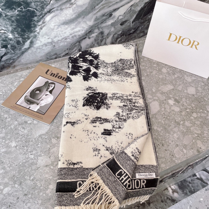 D10R SCARF