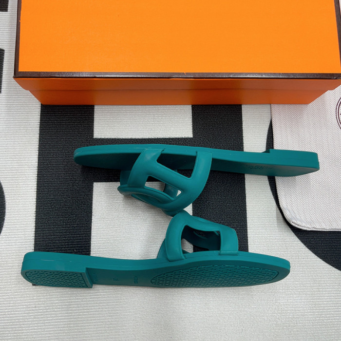 Hemr3 Slippers