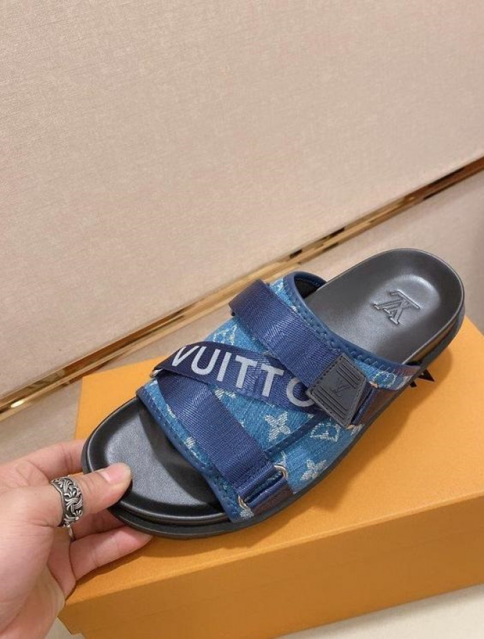 Lou1su1tt slides
