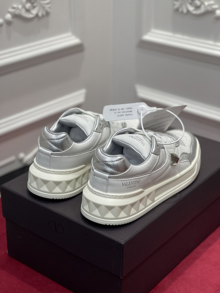 Valnetin0 One Stud Low-Top