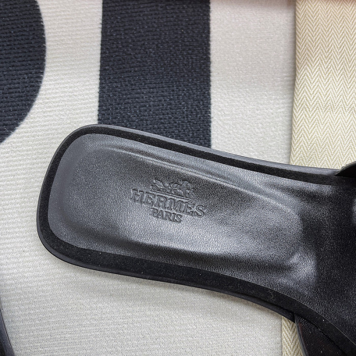 Hemr3 Slippers
