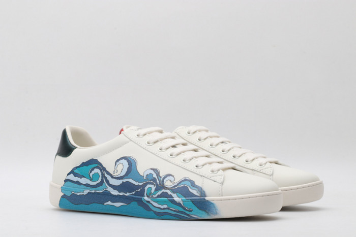 Gu66 Ace Embroidered Low-Top Sneaker