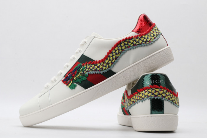 Gu66 Ace Embroidered Low-Top Sneaker