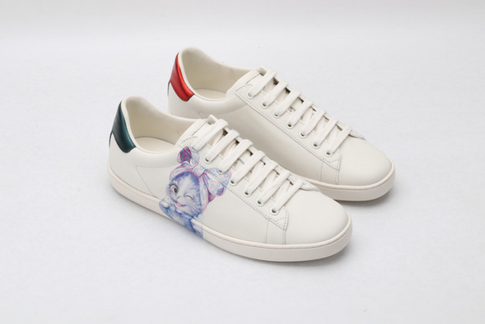 Gu66 Ace Embroidered Low-Top Sneaker
