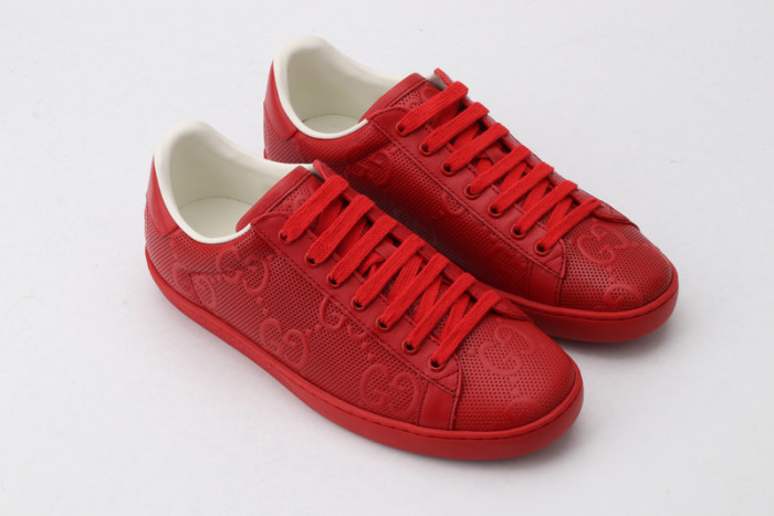 Gu66 Ace Embroidered Low-Top Sneaker