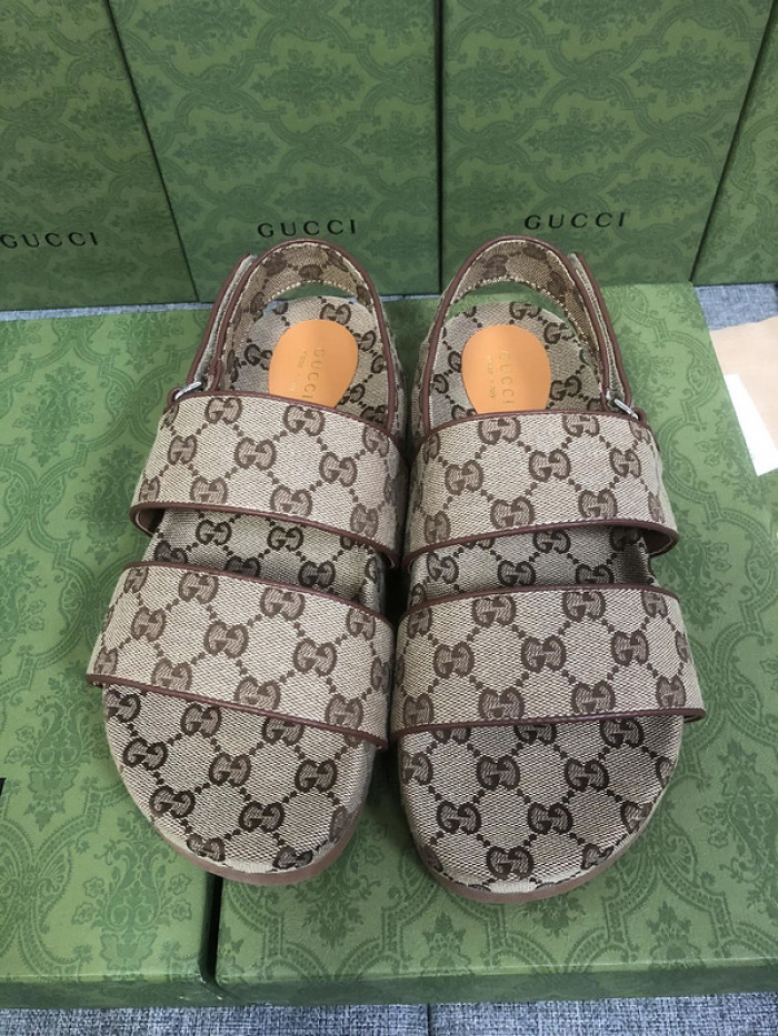 Gu66 SLIPPERS