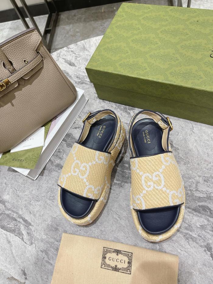Gu66 SLIPPERS