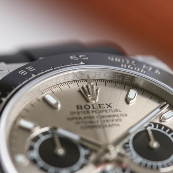 Rloxe watch