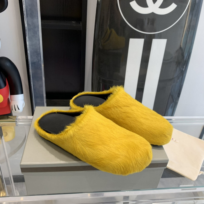 Marni Fur slides