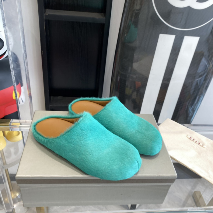 Marni Fur slides